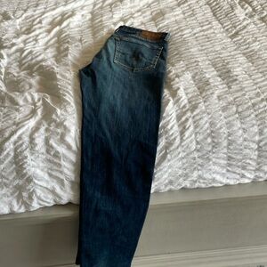 Men’s AG 33x32.5 straight leg med blue jeans